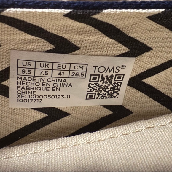 TOMS Classic Navy Blue Slip-Ons - Picture 4 of 5
